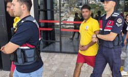 Alanya'da market çalışanını bıçaklayan 2 kardeş tutuklandı