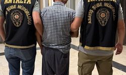 Antalya'da 157 yıl kesinleşmiş hapis cezası bulunan hükümlü yakalandı