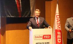 Eski Devlet Bakanı Kürşad Tüzmen: 'Antalya yapı stoku olarak ciddi sıkıntıları olan bir şehir'