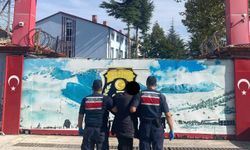 Isparta'da 42 yıl hapis cezasıyla aranan hükümlü saklandığı köyde yakalandı
