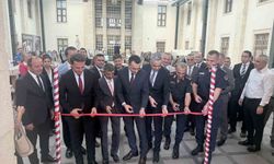 Tarsus'ta hükümlülerin el emeği eserleri sergilendi