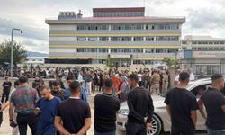 Yeğeni tarafından öğretmenin öldürüldüğü saldırıda, silah seslerini duyup okula koşanlar yaşananları anlattı