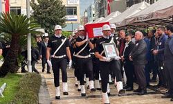 Hayatını kaybeden Muratpaşa Kaymakamı Kara gözyaşlarıyla uğurlandı
