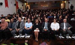 Öğrenciler, sanayi sektörü ve kariyer fırsatları hakkında bilgilendirildi