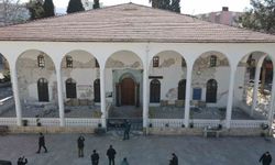 Osmaniye'de tarihi Envar-ul Hamit Camii dualarla yeniden ibadete açıldı