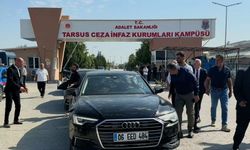 Özgür Özel, Mersin'de tutuklu belediye başkanlarıyla görüştü
