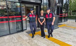 Polonyalı turist, alkollü kocasını iterek odaya çıkarmaya çalışırken ölümüne neden oldu
