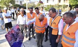 Seçer: "Rahat ve konforlu yollar için pist gibi yollar yapıyoruz"
