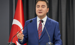 Babacan: ″Erdoğan iş başında olduktan sonra ekonominin düzelmesi mümkün değil″