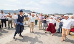 İzmir-Midilli seferleri sezonu dostluk mesajlarıyla kapattı