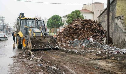 Kahramanmaraş’ta hafriyat atıkları temizleniyor
