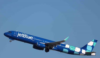 ABD’de yolcu uçağı pistten çıktı