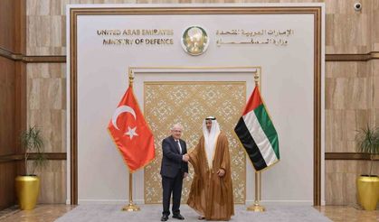 Milli Savunma Bakanı Güler, BAE Savunma İşlerinden Sorumlu Devlet Bakanı Al Mazrouei ile görüştü