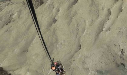 Nepal-Çin sınırında sel felaketi: 1 ölü, 28 kayıp