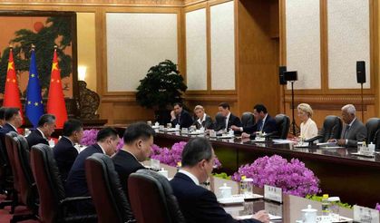 Pekin’deki Çin-AB zirvesinde ticaret gerginliği