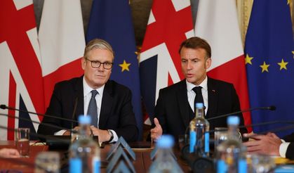 Starmer ve Macron, Yasadışı Göçmenlerin Geçişini Önleme Planı konusunda anlaştı