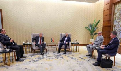 Bakan Fidan, Mısır’da Arap Birliği Genel Sekreteri Ahmed Ebu Gayt ile görüştü