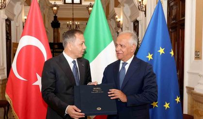 Bakan Yerlikaya, İtalyan mevkidaşı Piantedosi ile görüştü