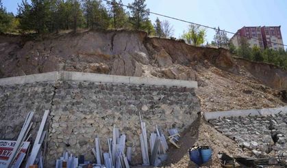 Gümüşhane’de sanayi sitesinde heyelan riski nedeniyle 25 iş yeri boşaltıldı