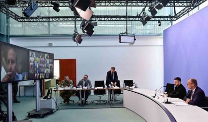 İngiltere, Fransa ve Almanya liderlerinden ateşkesi reddetmesi halinde Rusya’ya yaptırımların artırılması çağrısı