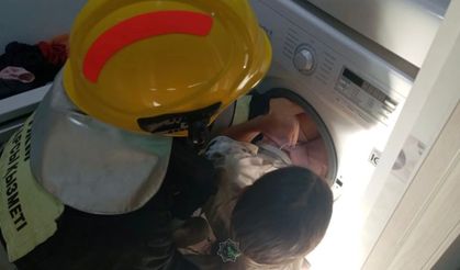 Oyun oynarken çamaşır makinesine sıkıştı