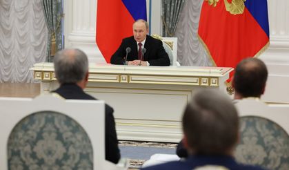 Putin: "(Trump ile) Görüşme zamanında ve çok faydalı oldu"