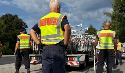 Ukrayna Devlet Başkanı Zelenskiy’den Berlin’e sürpriz ziyaret