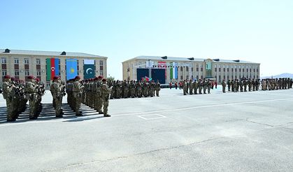 Bakü’de özel kuvvetlerin katıldığı tatbikat