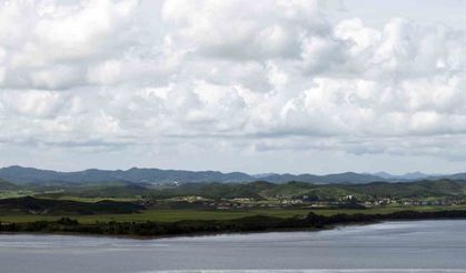 Güney Kore, deniz sınırını geçen Kuzey Kore gemisine uyarı ateşi açtı