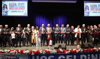 6. Çayırova Kitap Günleri, kapılarını ziyaretçilere açtı