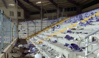 Afyonkarahisar’da olaylı maç, binlerce koltuğu söküp sahaya attılar