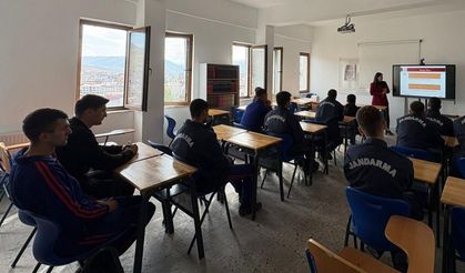 Bayburt’ta ‘Kadına Yönelik Şiddetle Mücadele’ seminerleri devam ediyor