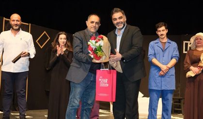 Erzurum Şehir Tiyatrosu, Adana’da Erzurum kültürünü sahneye taşıdı