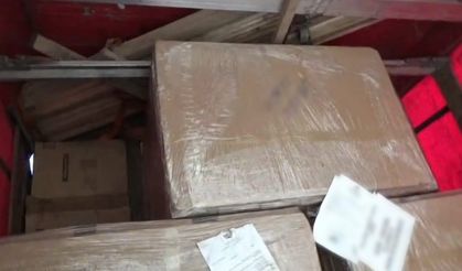 İlaçların arasından 8 kaçak göçmen çıktı