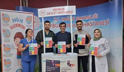 Sağlık çalışanları tarafından el hijyeninin önemi anlatıldı