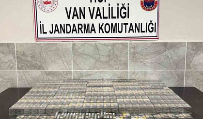Van’da 990 paket kaçak sigara ele geçirildi