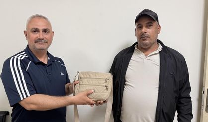 Emekli Polisten Helal Olsun Dedirten Hareket: Servet Buldu!