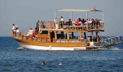 Mersin'de  Havalar ısındı, turizm sezonu başlıyor