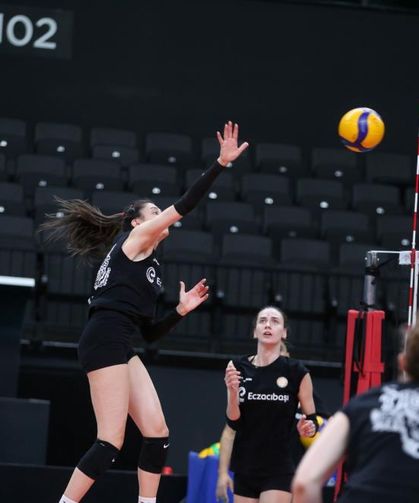 Eczacıbaşı Dynavit, Beşiktaş karşısında