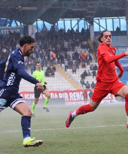 Erzurumspor’dan Tarihi Skor: Manisa FK’yı Dağıttı