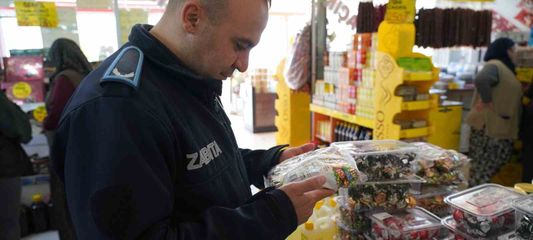 Erdemli'de zabıta ekiplerinden bayram öncesi denetim