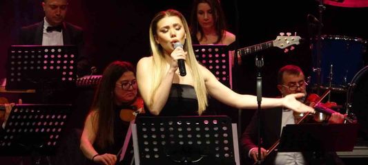 Mersin'de Özgecan Aslan anısına anlamlı konser
