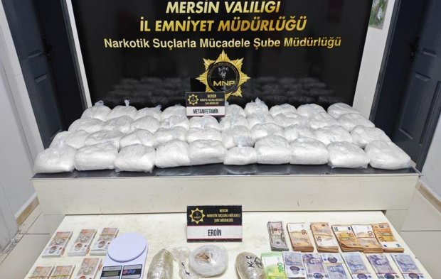 Mersin'de Dev Şafak Operasyonu: 11 Zehir Taciri Tutuklandı