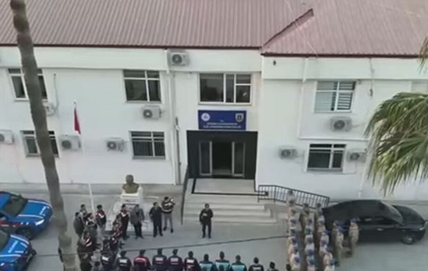 Diyarbakır ve Mersin’de Zehir Tacirlerine Darbe