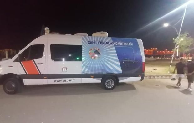 Kızkalesi'nde denizde kaybolan şahsın bulunması için arama çalışmaları sürüyor