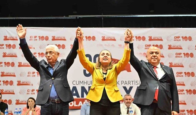 CHP Antalya’da değişim