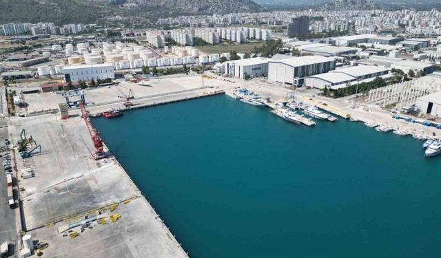 Antalya Serbest Bölgesi’nin yıl sonu ticaret hacmi beklentisi 1,1 milyar dolar