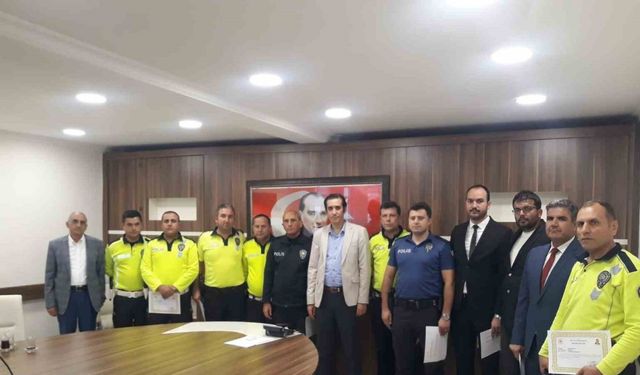 Mersin'in başarılı polisleri Ödüllendirildi