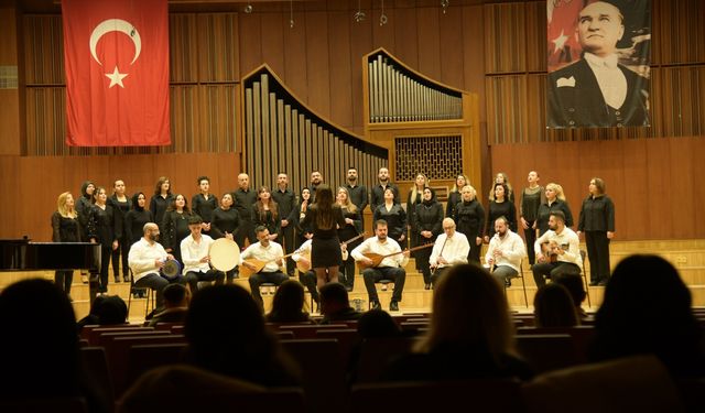 CSO’da Türk Müziği Korosu Rüzgârı