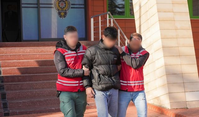 Isparta’da hırsızlık ve yaralama suçundan aranan 2 kişi yakalandı